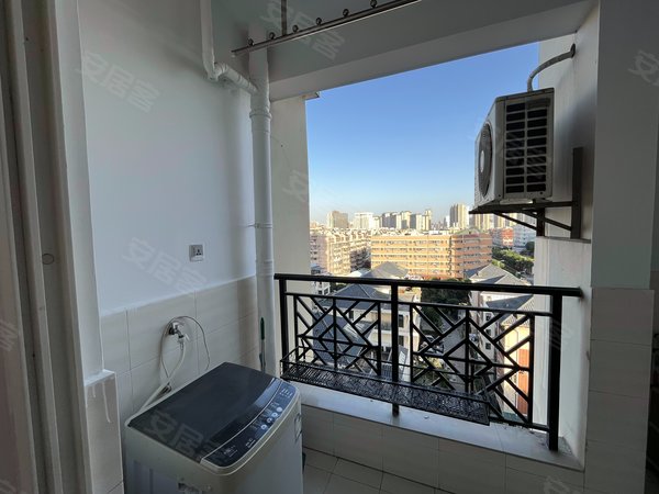 厦门湖里sm商圈裕兴花园帅哥美女看过来 sm商圈 欣云峰 裕兴花园 一房