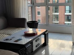 白山浑江浑江大街临近区政府精装修，封闭小区，彩虹家园4楼52平，拎包入住出租房源真实图片