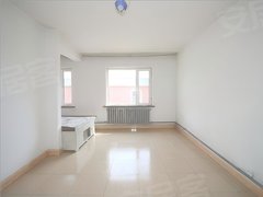 包头东河铁西铁西土二楼独门独院带院有凉房随时可以看房出租房源真实图片