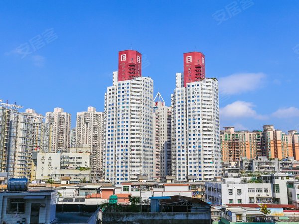 深圳罗湖黄贝岭中山花园大厦中山花园大厦 2室2厅 配套齐全 86平 电梯