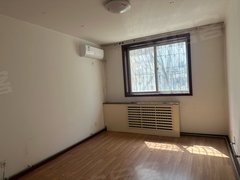 新乡红旗红旗周边泰和新电小区 3室2厅2卫出租房源真实图片