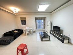 东莞黄江天虹星光城楼上电梯2房出租！家私家电齐全 拎包即可入住出租房源真实图片