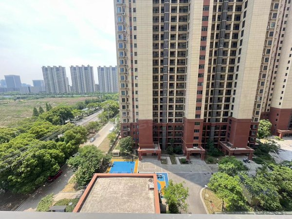 无锡惠山堰桥悦湖花园临近地铁!