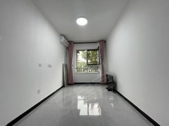 北京西城百万庄建设部大院 16号线 新楼 两居室 南向精装修 有电梯出租房源真实图片