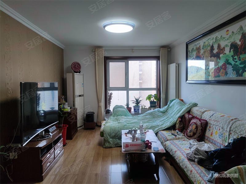 龙山华府 双卫 南北通透 电梯房 板楼 近医院 楼层好