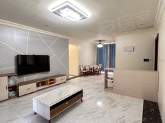 韶关武江新城区碧桂园太阳城，精致四房，冰箱空调洗衣机，保养干净整洁出租房源真实图片