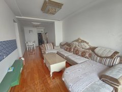 南充南部万达广场新华路电梯房,精装两室。家具里的齐全出租房源真实图片