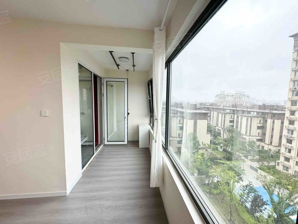 北京城建国誉府 3室1厅1卫 电梯房 精装修89平米,城阳租房-青岛58安居