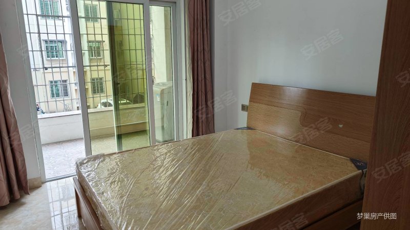 外国语   兴港花园 正规三房两卫 南北户型 近地铁看房方便