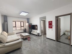 保定莲池东湖公园银定佳苑，精品两室！万达，金融港，支点，东湖商圈！精品手慢无出租房源真实图片