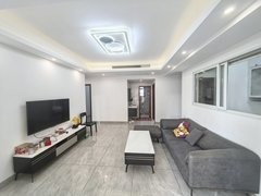 龙海其他其它龙泉丽景 4室2厅2卫 配套齐全 电梯房 精装修出租房源真实图片