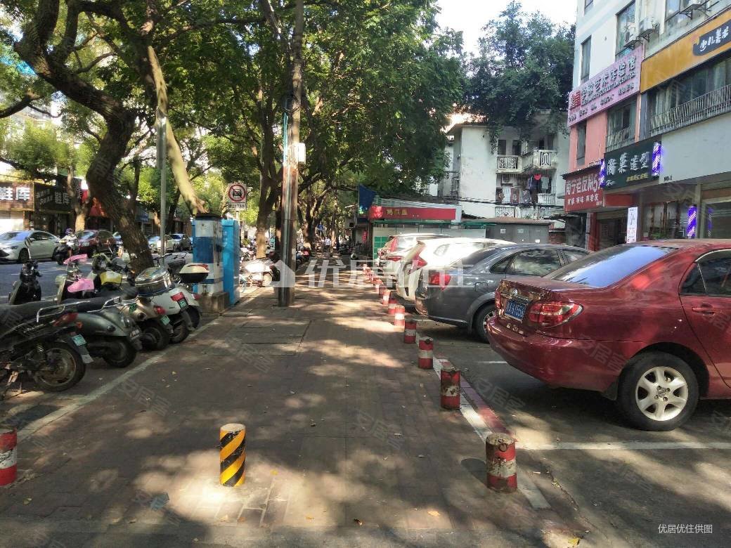 南宁房产网>南宁二手房>青秀二手房>建政二手房>北纬28大厦>1040_780