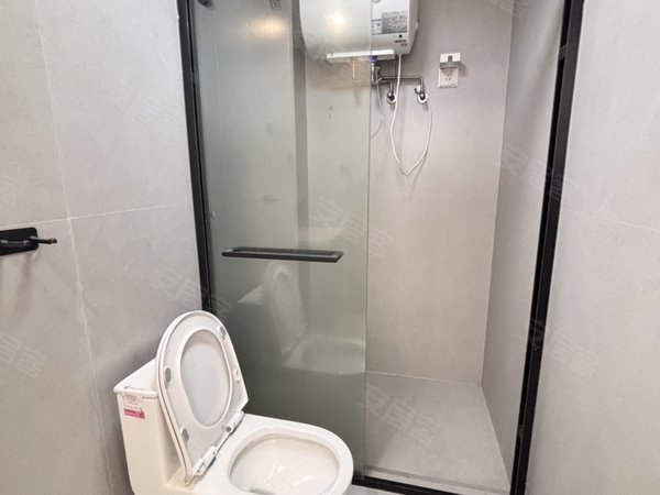 金华婺城秋滨工业区张坞垅小区佳环公寓近金职院西门 青青家园 单间带电梯 可短租 月付出租房源真实图片