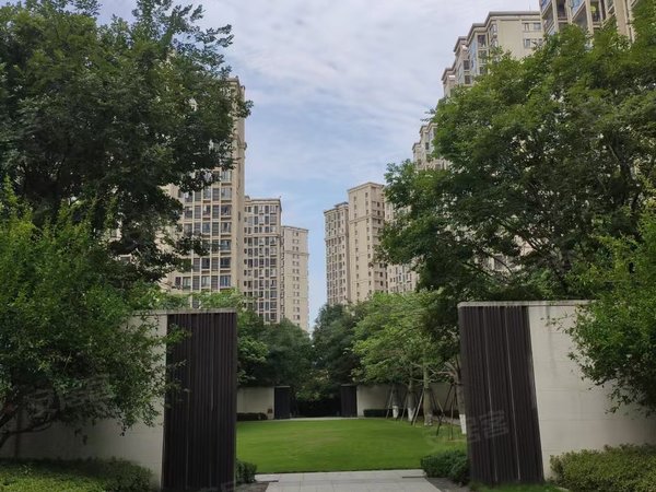 厦门集美灌口阳光城文澜府灌口 阳光城文澜府 小区人车分离景观极好
