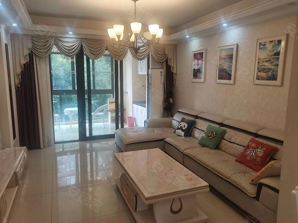 杭州临安临安城区御城涵园精装修2房1卫,电梯房,可拎包入住.