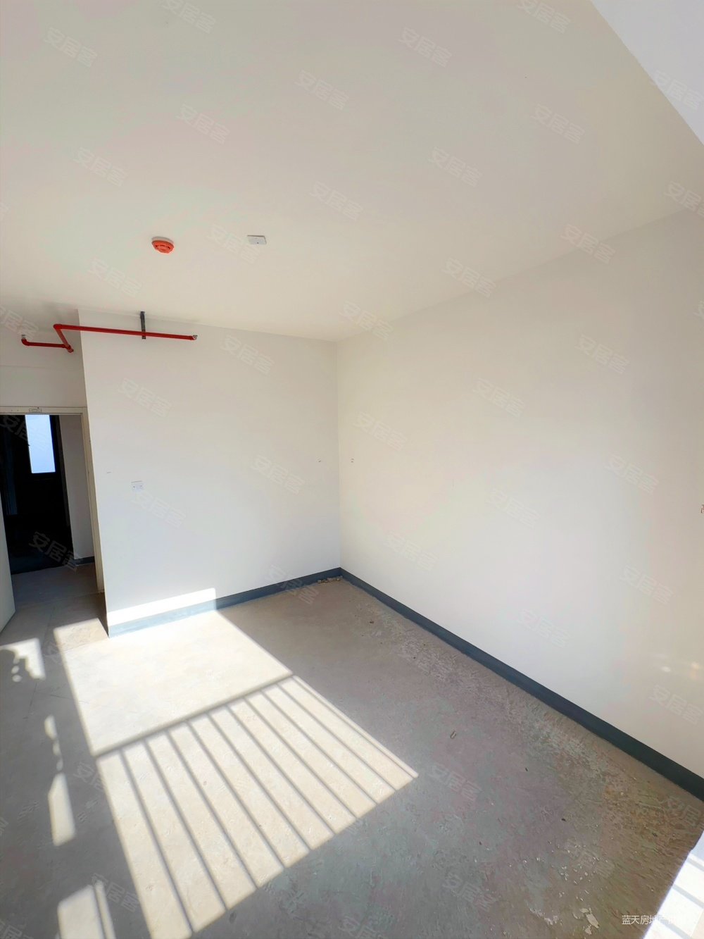 大华锦绣前城4室2厅2卫142.02㎡南北217万