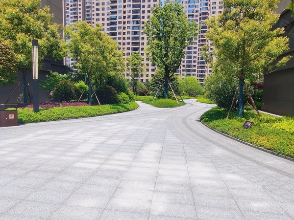 西安未央辛家庙豪顿国际实墙主卧 独浴独卫 可月付  落地窗  大阳台