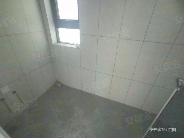 中建昆明澜庭2期3室2厅2卫139.92㎡南北220万