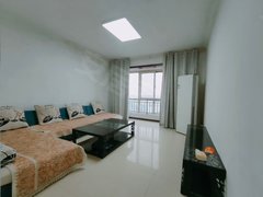 新安中心市场新安城区亚威金尊，电梯两室双气，简单家具家电，拎包入住出租房源真实图片