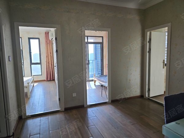 杭州萧山蜀山广泽小区曹家桥地铁口 开元广场商场旁 广泽小区 三房多