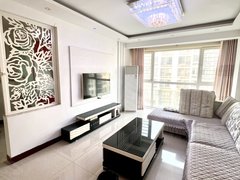 龙口东城区兰兴路幸福里 精致2室  嘎嘎板正 陪读 保利龙湖天街出租房源真实图片