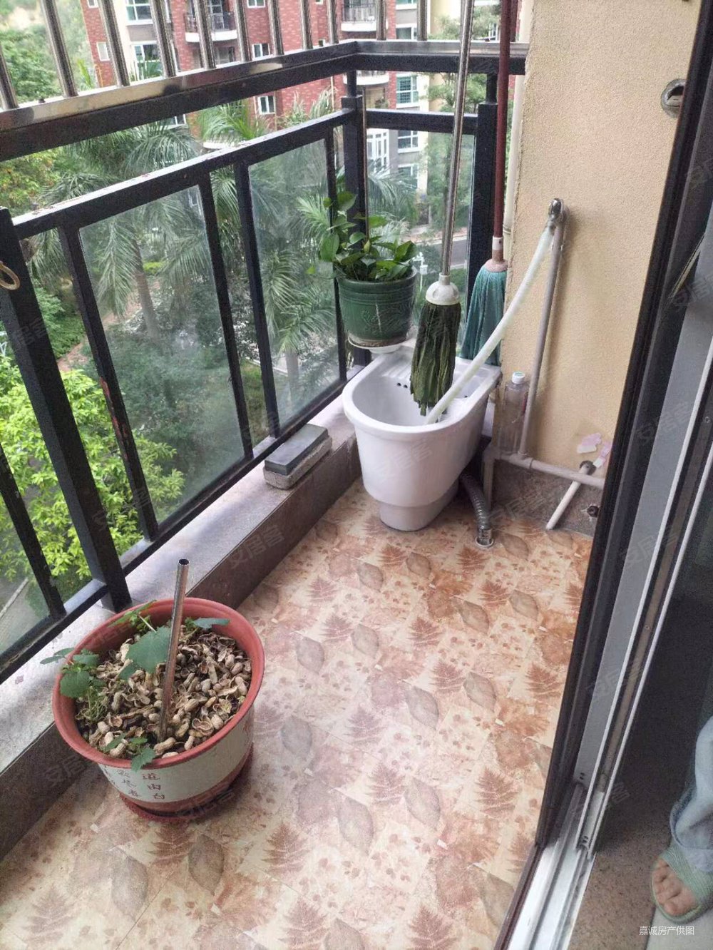 红花湖润园复试8房,每个房间都有阳台,少有户型高性价比