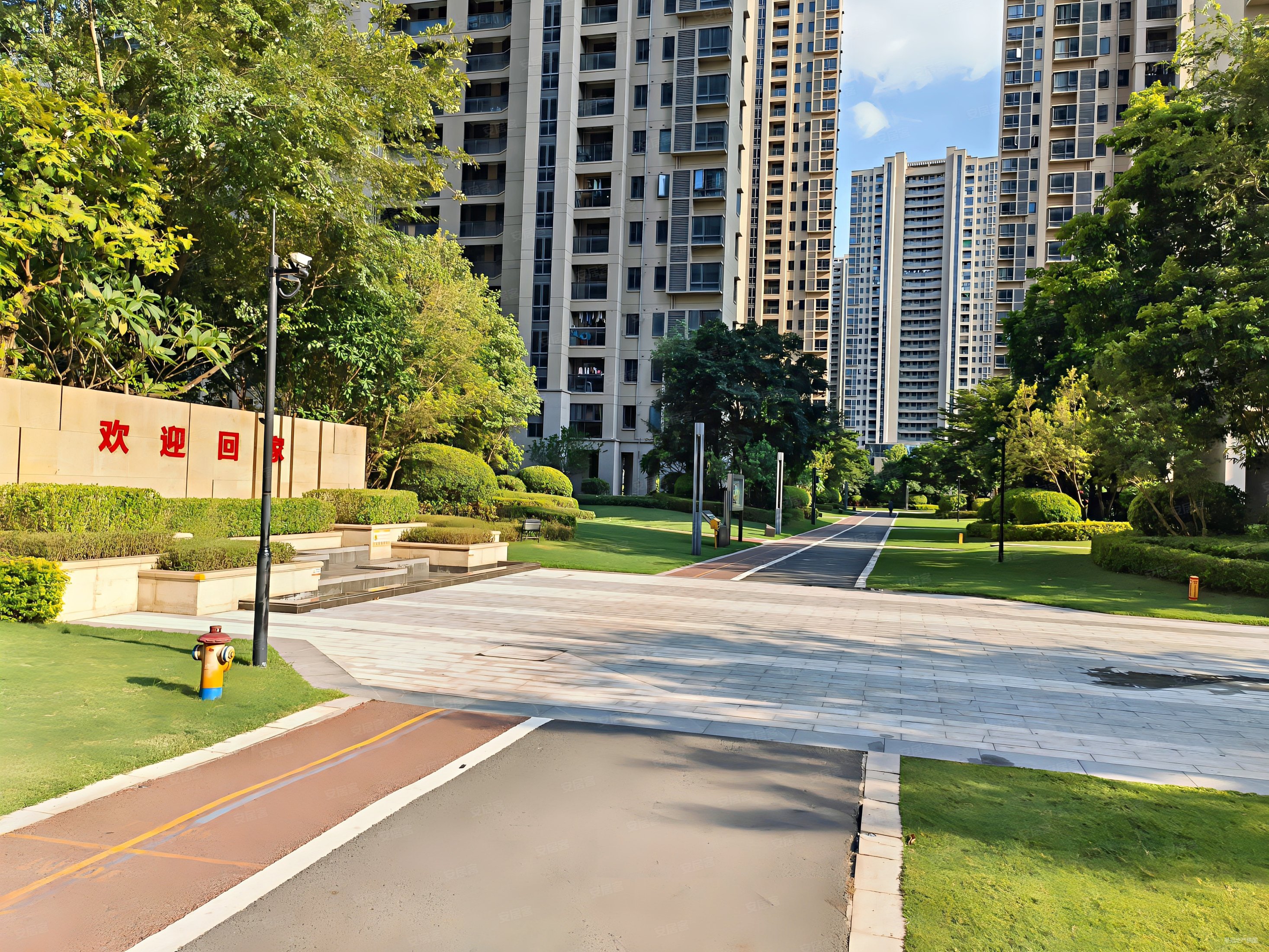 新力花园3室2厅1卫89.84㎡南北74万