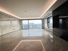 青岛崂山山东头玖玺城珺府 高端品质豪宅 凤凰层一天未住 瞰海景浮山山景出租房源真实图片