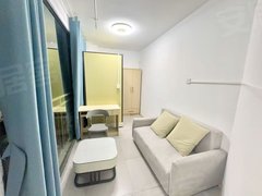 昆明五华高新区西城时代 沃尔玛 无中介！可短租经典小窝 厅室隔离 随时看房出租房源真实图片