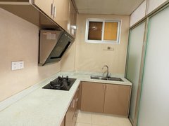 江山城区江山市区市中心同和大厦单身公寓，电梯好楼层出租900元，现代装修很新出租房源真实图片