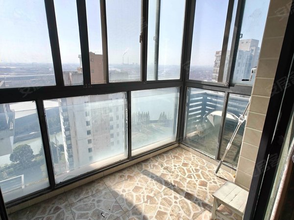 苏州吴江盛泽星月翡翠半岛民用水电,独门独户,有天然气,大两室,近欧尚