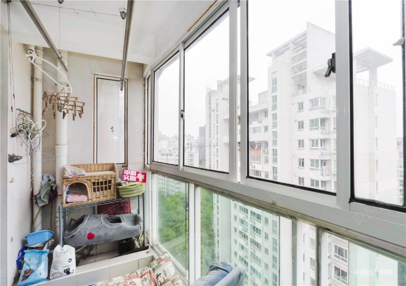 现代星洲城(一期)2室2厅1卫101.46㎡南680万