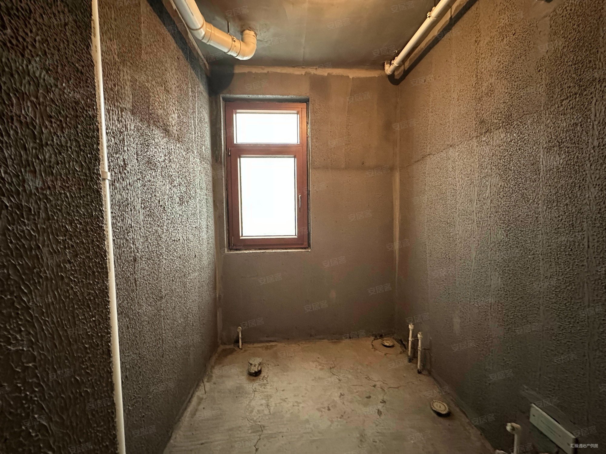 金品时代3室2厅2卫142㎡南北129.9万