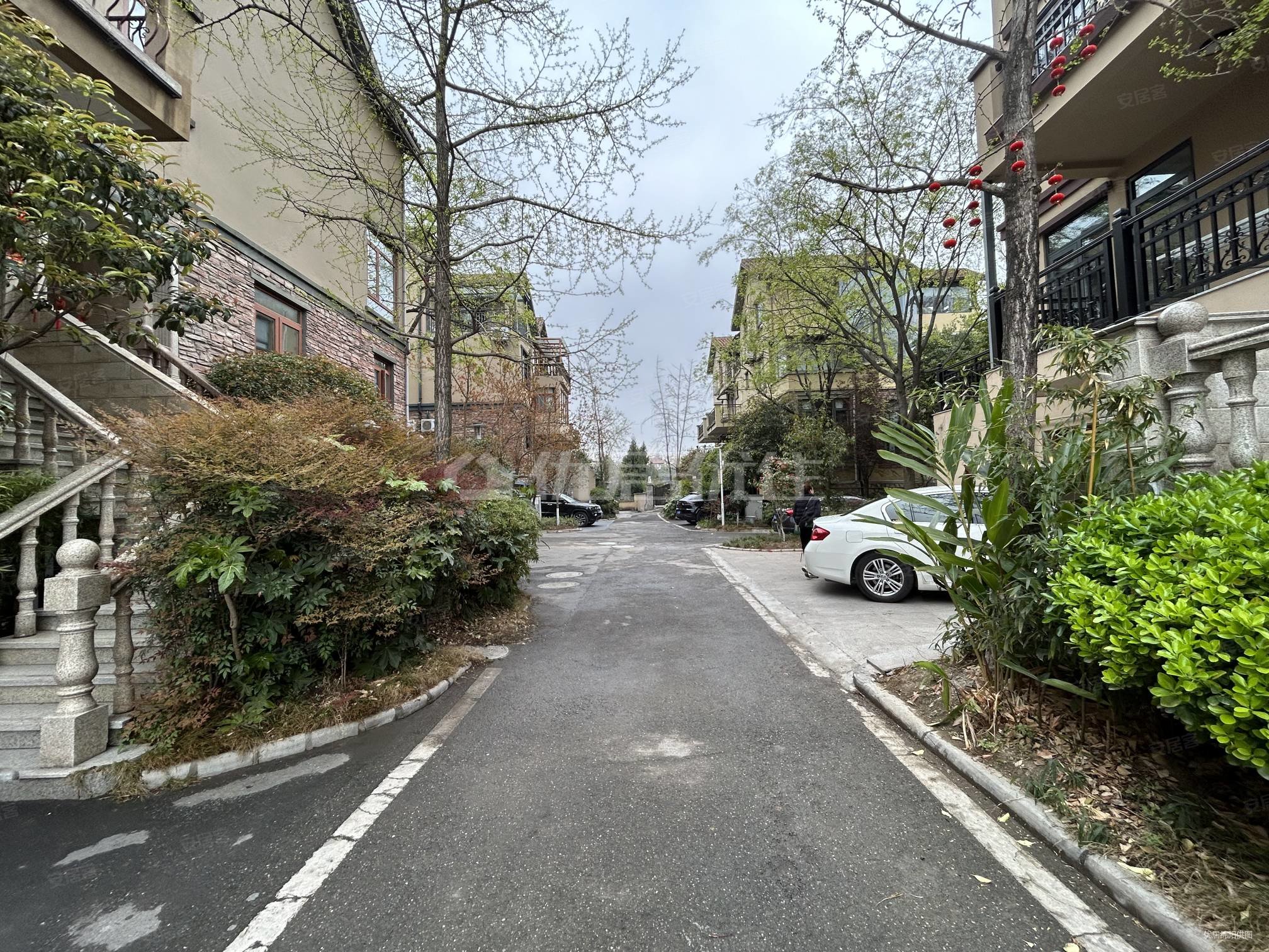 半山蓝湾(别墅)二手房,400万,5室3厅,3卫,270平米-绵阳安居客