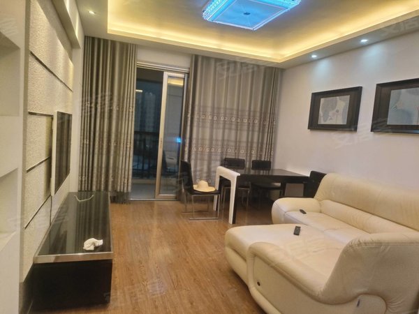 荆门京山京山城区御景天城(京山)御景天城有精装两房两厅电梯房出租