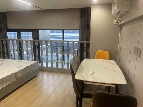 海宁许村镇许村名汇公馆长安地铁口 名汇公馆精装一室诚心出租 拎包入住 800一个月出租房源真实图片