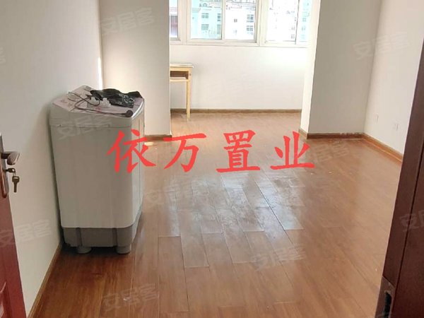 铜川耀州耀州中央广场阳光花园阳光小区3室住宅 空房子 可以做饭洗澡 有钥匙随时看房出租房源真实图片