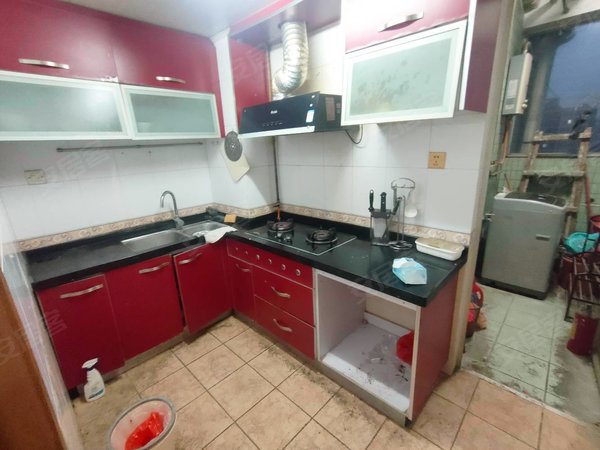 【多图】骏汇大厦,体育西路租房,实景拍摄 体育西地铁口 骏汇大厦出租