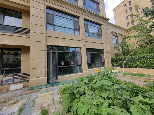 寿光城区万达广场德润绿城海棠园明德学校附近 电梯洋房 一楼带院子