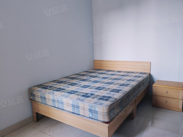 德州德城开发区林庄社区(新上精装房源)林庄社区 全新家具家电 第一次出租1000出租房源真实图片