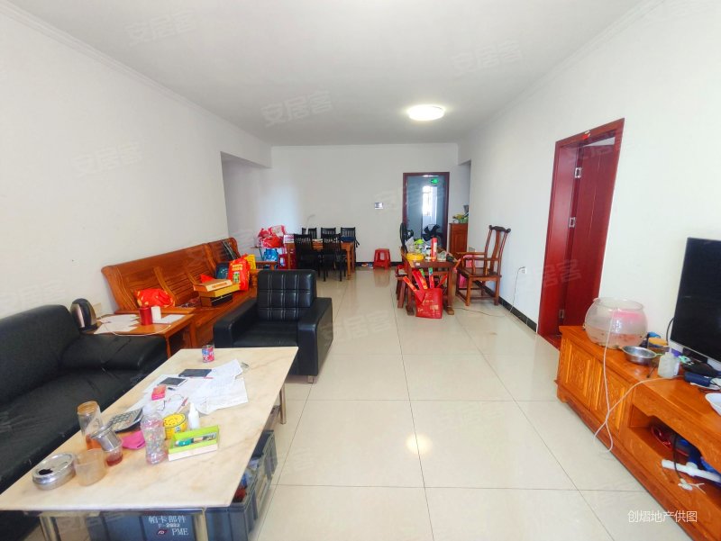 南山丰景花园(二期) 精装好房 中间楼层 带电梯 双卫格局