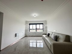 东海东海市区中央广场碧桂园玖玺台 家具家电齐全拎包入住 好停车 随时可以看房出租房源真实图片