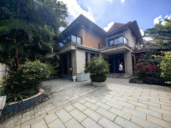 三亚三亚周边陵水碧桂园清泉城清泉城别墅,出租过年三个月,一个月1万