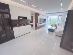 青岛李沧世博园海信歌尔附近，豪华装修套四双卫拎包入住出租房源真实图片