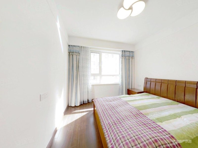 小三居 正规商品房 满二 近地铁 交通便捷 精装修