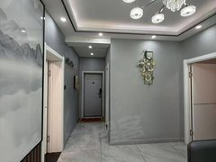 绥化北林北林城区年租峰威南苑四楼两室一厅家具家电齐全出租房源真实图片