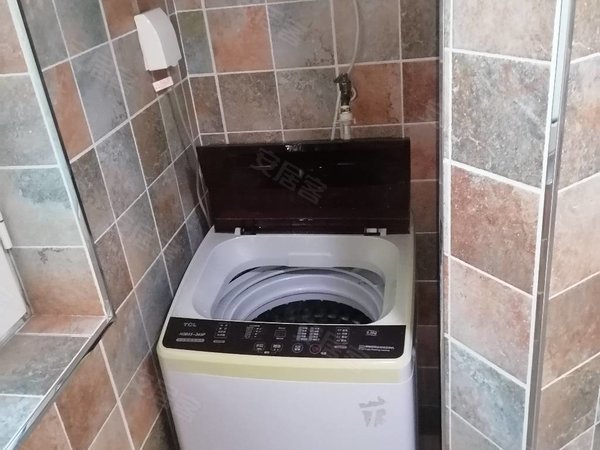 包头昆都仑丰盈道京奥港花园(商住楼)可月付，帝景精装东向踏踏米公寓，采光好，独立厨房，拎包入住！出租房源真实图片