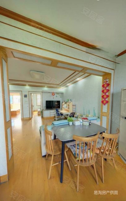 招宝山聪园地铁口边上拎包入住看房方便