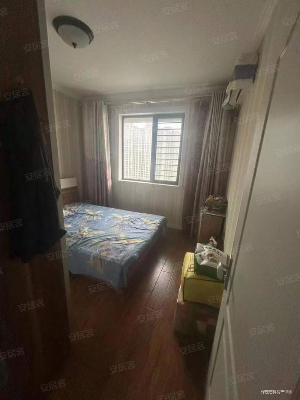 公园时代3室2厅2卫127㎡南北109万