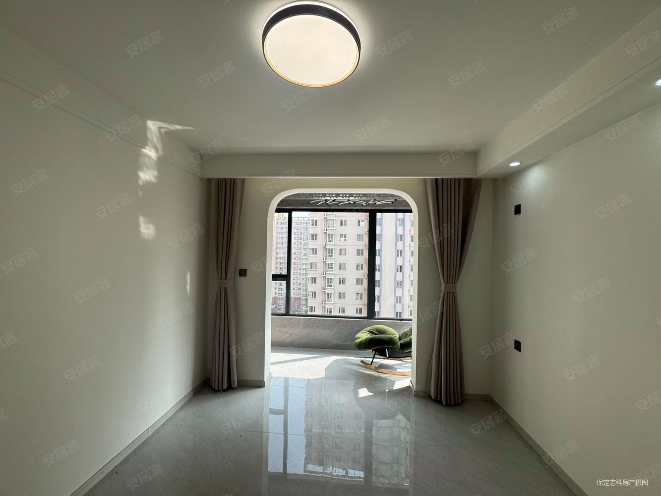 维多利亚夏郡4室2厅2卫162㎡南北115.8万